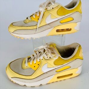 Nike Air Max 90 Recraft Women's Sz 9 M US CW2654-700 Lemon Yellow Shoes